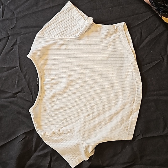 Shein ribbed crop top - Picture 2 of 2